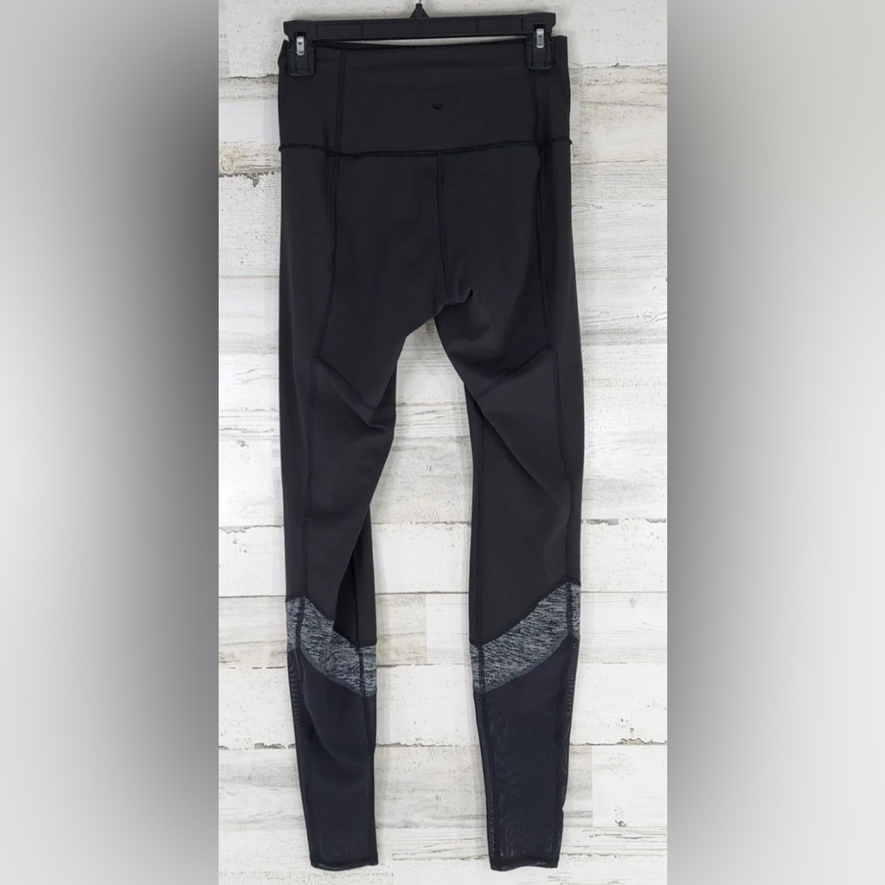 Lululemon If You're Lucky Full-On Luxtreme Black
Size 6 ✨Like New Retail $98 - Picture 4 of 6